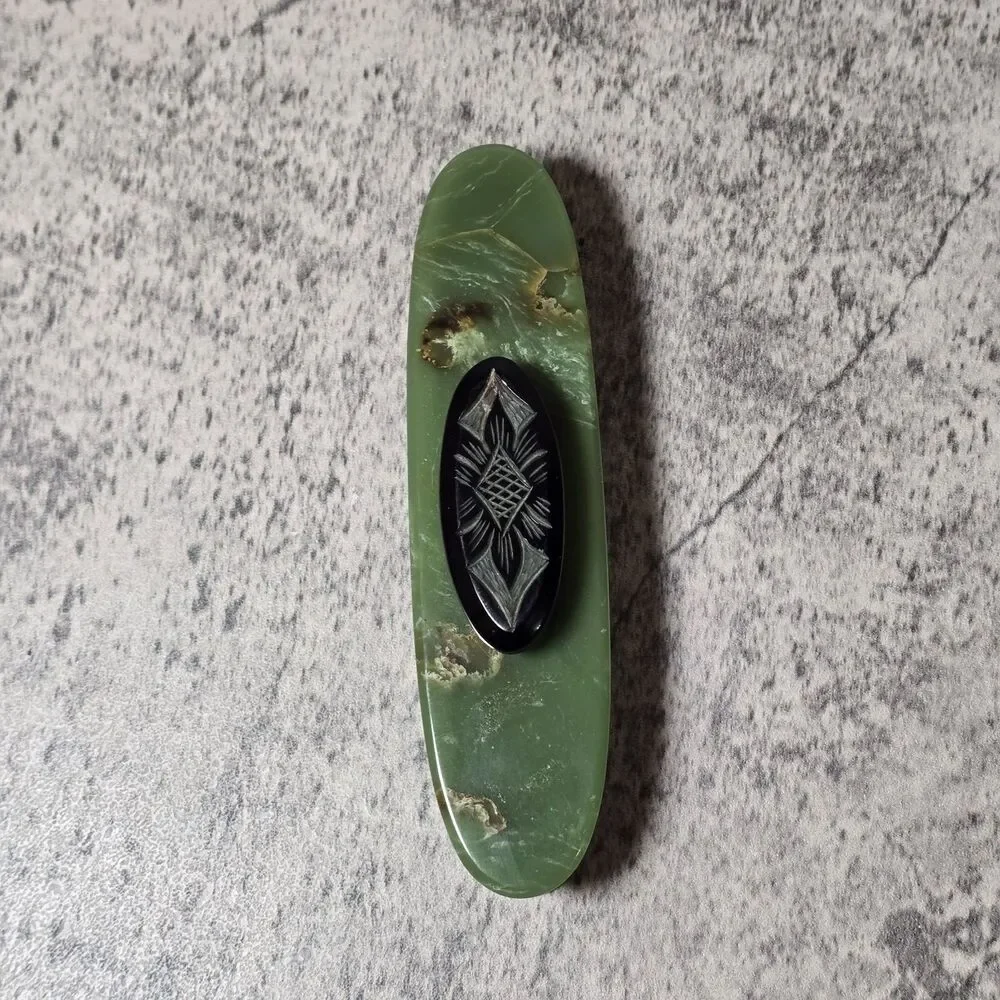 Antique Vintage Green Bakelite Nail Buffer Avocado Collectible Beauty Makeup